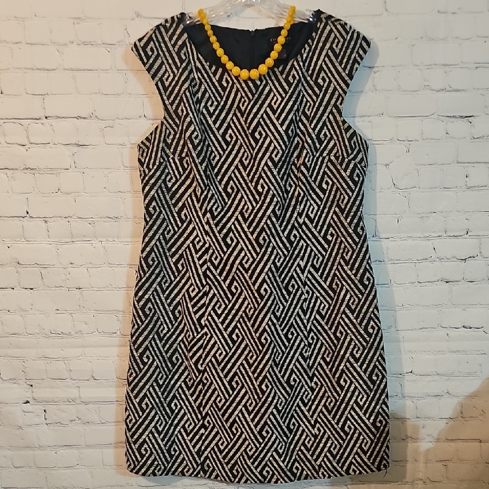 Signature By Robbie BEE DRESS 14W